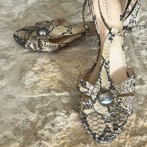 COACH kitten heels size 9.5B